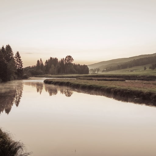 Jaeger-LeCoultre Manufacture Outdoor Vallée de Joux lake